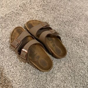 Birkenstock Arizona Brown Size 32